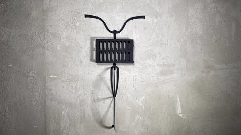 3D Bicycle Metal Wall Art Realistic Black Retro Rustic Bicycle Sculpture Cyclist Athlete Decoration Monochrome Minimal Man Cave Entryway Art