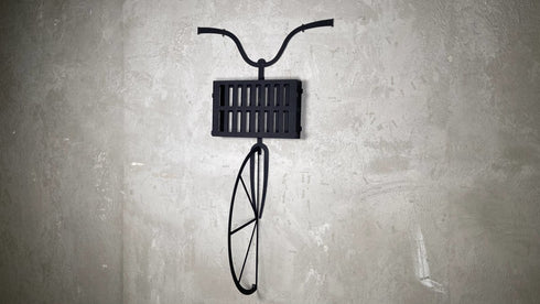 3D Bicycle Metal Wall Art Realistic Black Retro Rustic Bicycle Sculpture Cyclist Athlete Decoration Monochrome Minimal Man Cave Entryway Art